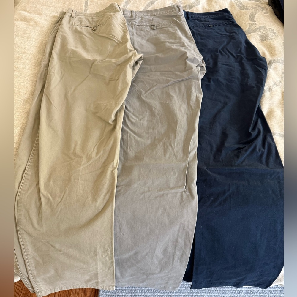 Set of 3 Bonobos Stretch Chinos in 33” x 32”